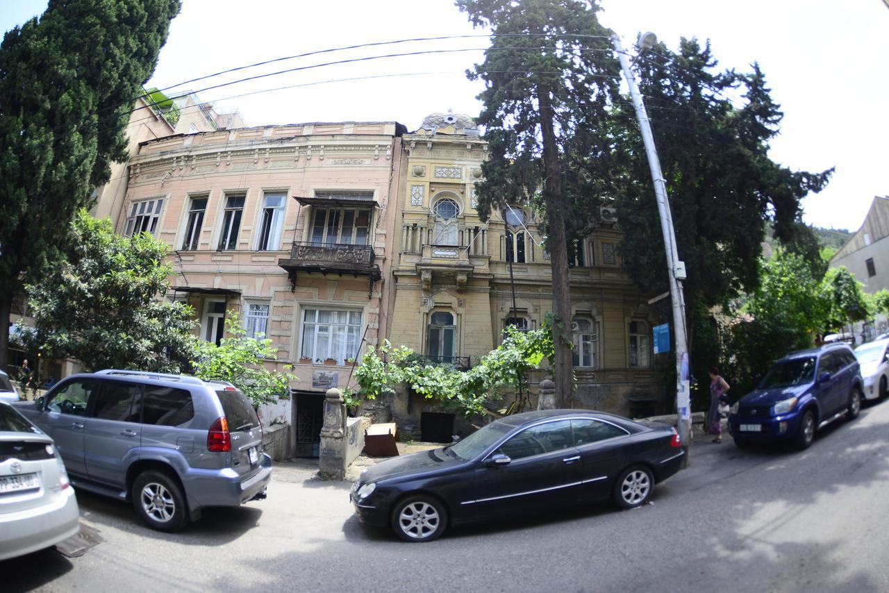 Ana'S Apartment In Old تبليسي المظهر الخارجي الصورة